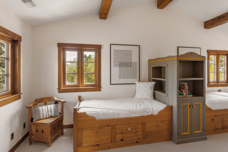 Bedroom (2)