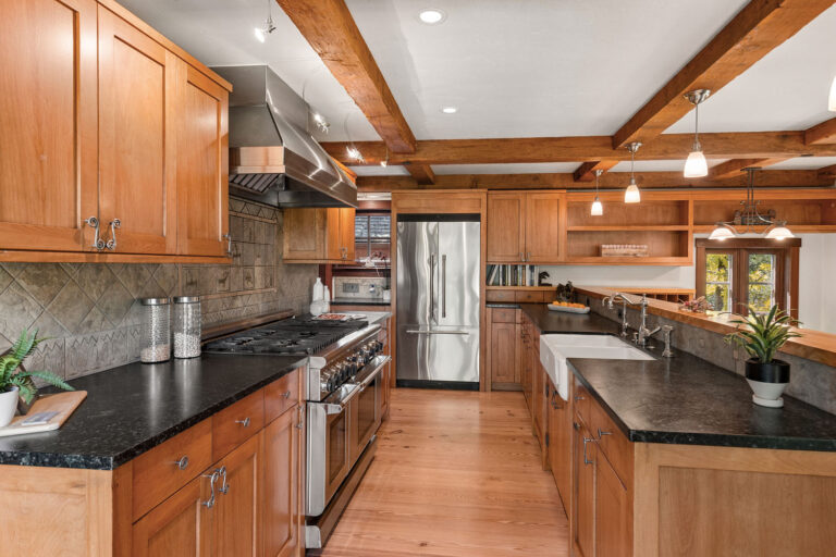 Kitchen (1)